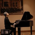 Türkiye’nin önde gelen piyanistlerinden Dengin Ceyhan Efes Selçuk’ta klasik müziğin bayan bestekarlarının yapıtlarına hayat verdi