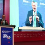 Üniversiteli gençlere aylık 2 bin TL takviye