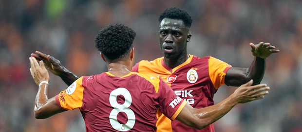Davinson Sanchez’den tarihi gol!