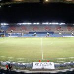 Dünyada bir ilk! 111 yıllık stat, hurdaya ayrılan uçaklarla yenileniyor