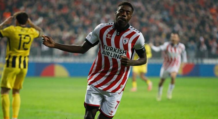 Fenerbahçe’de forvete sürpriz aday! Trendyol Süper Lig’den…