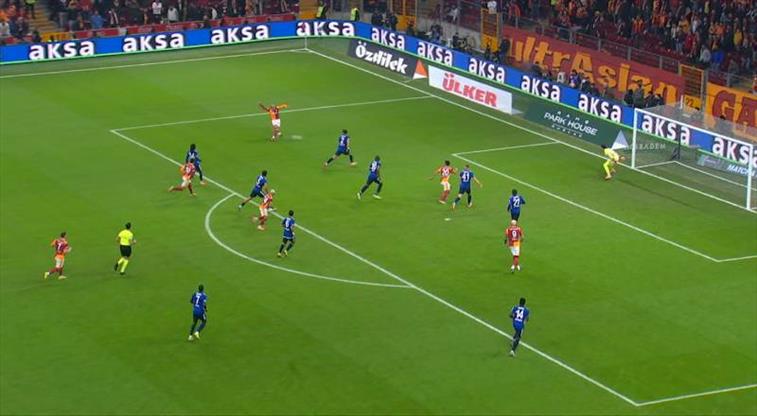 Galatasaray, Barış Alper Yılmaz ile ikinci gole yaklaştı