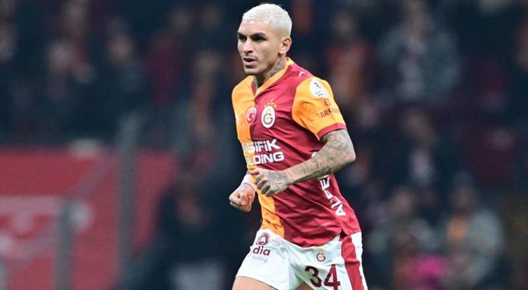 Galatasaray’a Lucas Torreira’dan kötü haber!