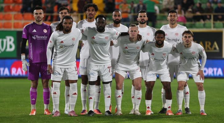 Hesap.com Antalyaspor’dan teknik direktör açıklaması