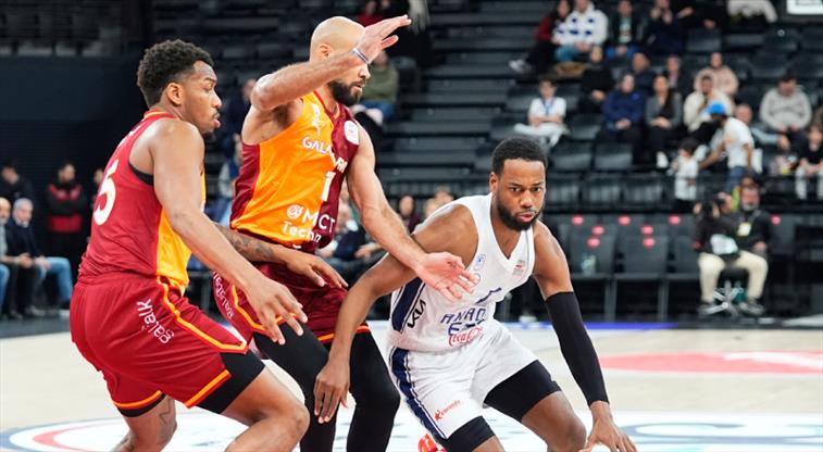 ÖZET | Potada dev maçta kazanan Anadolu Efes