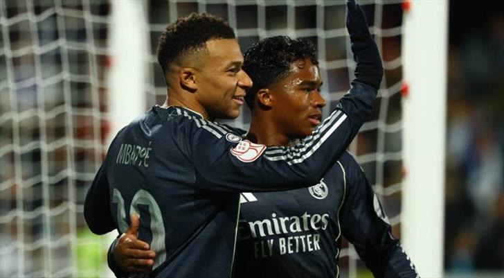 Yedek kulübesine hapsolmuştu! Genç yıldız, yeni takımıyla imzalıyor